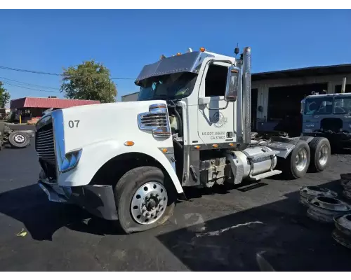 Freightliner CORONADO Cab