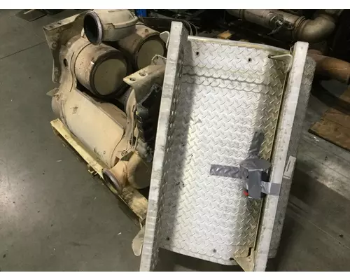 Freightliner CORONADO DPF Assembly Less Filters