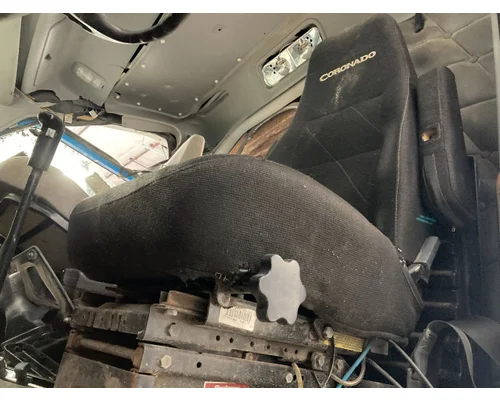 Freightliner CORONADO Seat (Air Ride Seat)