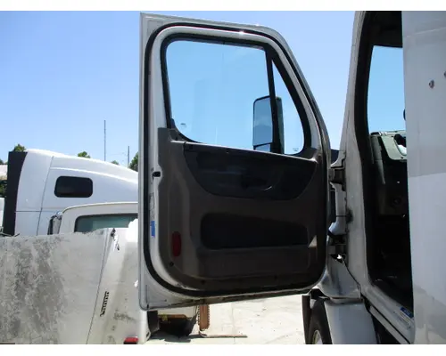 Door Assembly, Front FREIGHTLINER CASCADIA 113-125 LKQ Heavy Truck - Tampa