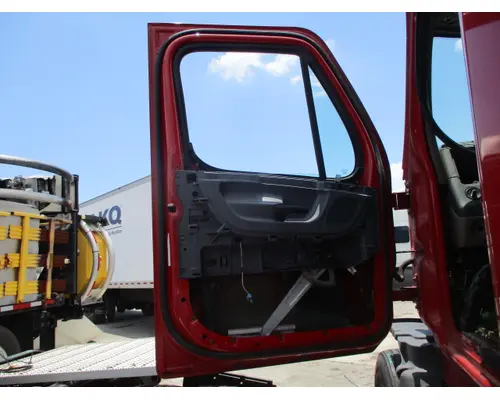 Door Assembly, Front FREIGHTLINER CASCADIA 113-125 LKQ Heavy Truck - Tampa