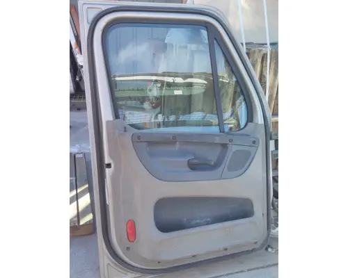 Door Assembly, Front FREIGHTLINER CASCADIA 113-125 LKQ Western Truck Parts