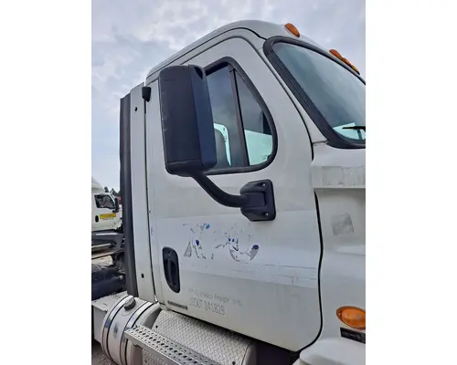 Door Assembly, Front FREIGHTLINER CASCADIA 113-125 LKQ Evans Heavy Truck Parts