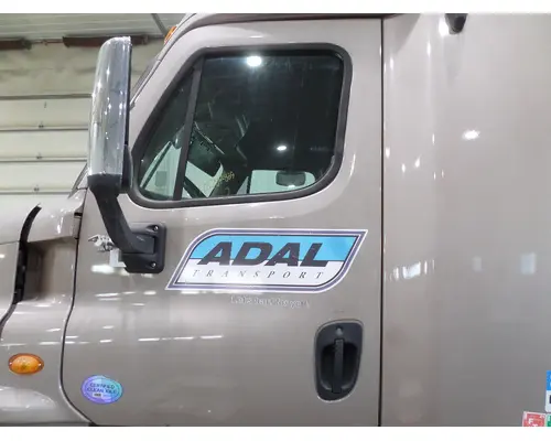 Door Assembly, Front FREIGHTLINER CASCADIA 113-125 LKQ Thompson Motors - Wykoff