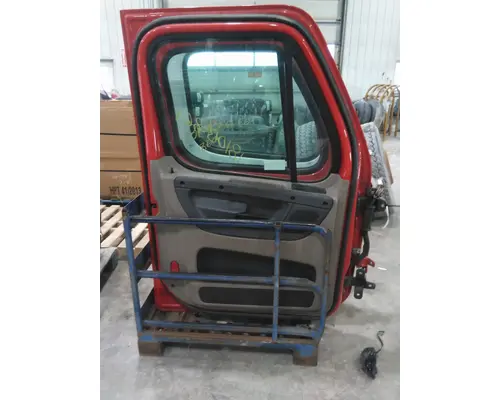 Door Assembly, Front FREIGHTLINER CASCADIA 113-125 LKQ Thompson Motors - Wykoff