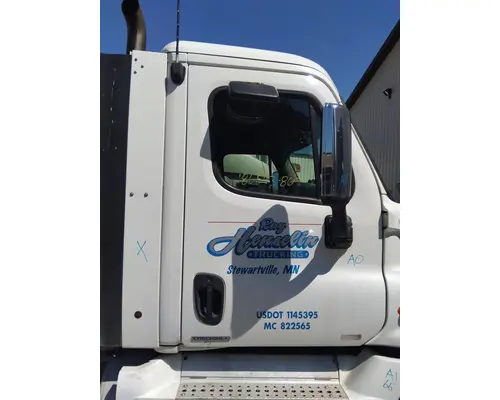 Door Assembly, Front FREIGHTLINER CASCADIA 113-125 LKQ Thompson Motors - Wykoff