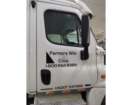 Door Assembly, Front FREIGHTLINER CASCADIA 113-125 LKQ Thompson Motors - Wykoff