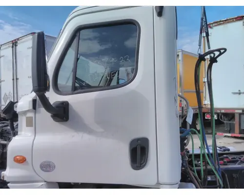 Door Assembly, Front FREIGHTLINER CASCADIA 113-125 LKQ Heavy Truck - Goodys