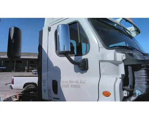 Door Assembly, Front FREIGHTLINER CASCADIA 113-125 LKQ Heavy Truck - Goodys