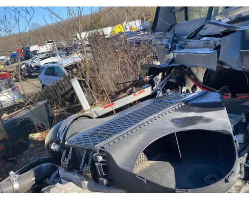 Air Cleaner Freightliner Cascadia 113 Complete Recycling Group LLC