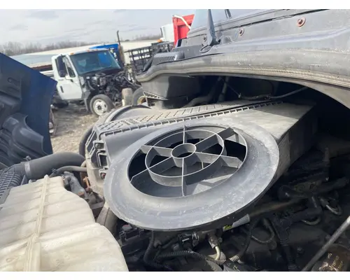 Air Cleaner Freightliner Cascadia 113 Complete Recycling Group LLC