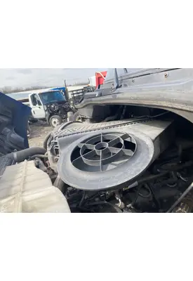 Freightliner Cascadia 113 Air Cleaner