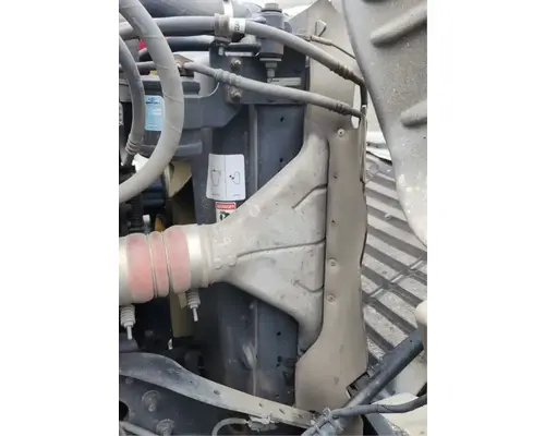 Freightliner Cascadia 113 Air Conditioner Condenser