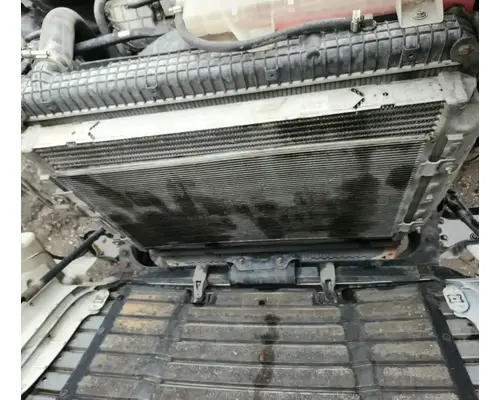 Freightliner Cascadia 113 Air Conditioner Condenser