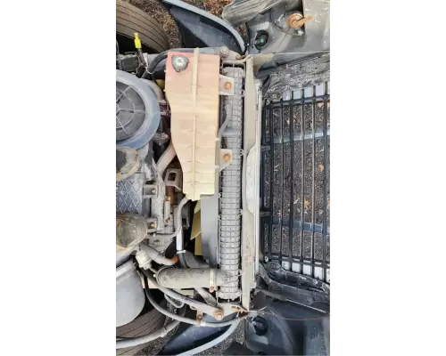 Freightliner Cascadia 113 Air Conditioner Condenser