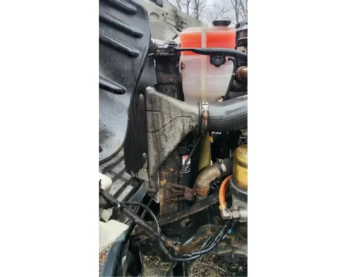 Freightliner Cascadia 113 Air Conditioner Condenser