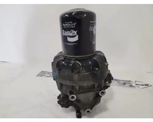 Freightliner Cascadia 113 Air Drier