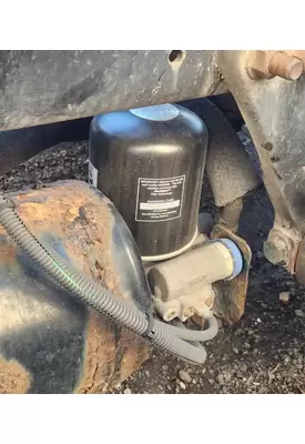 Freightliner Cascadia 113 Air Drier