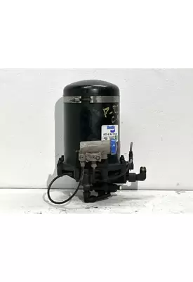 Freightliner Cascadia 113 Air Drier