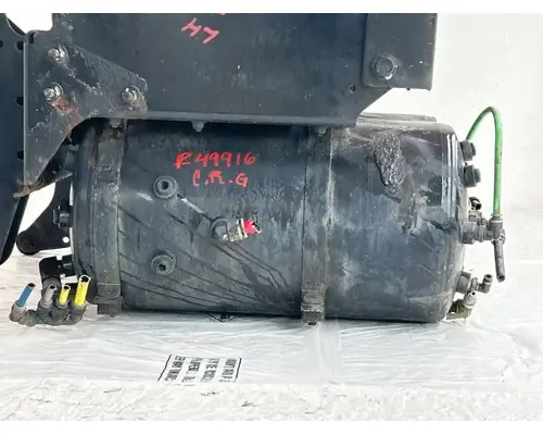 Freightliner Cascadia 113 Air Tank