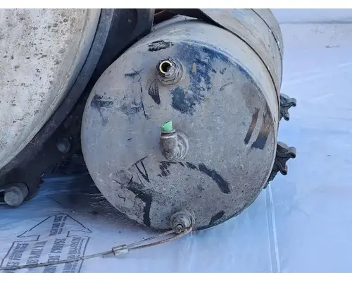 Freightliner Cascadia 113 Air Tank