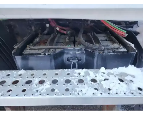 Freightliner Cascadia 113 Battery Box