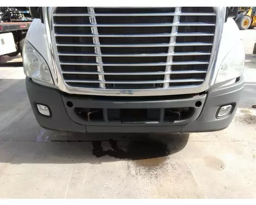 Bumper Assembly, Front FREIGHTLINER CASCADIA 113 LKQ Thompson Motors - Wykoff