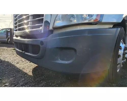 Bumper Assembly, Front Freightliner Cascadia 113 Complete Recycling Group LLC