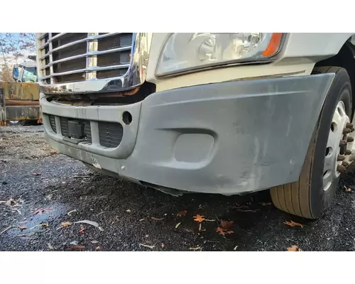 Bumper Assembly, Front Freightliner Cascadia 113 Complete Recycling Group LLC