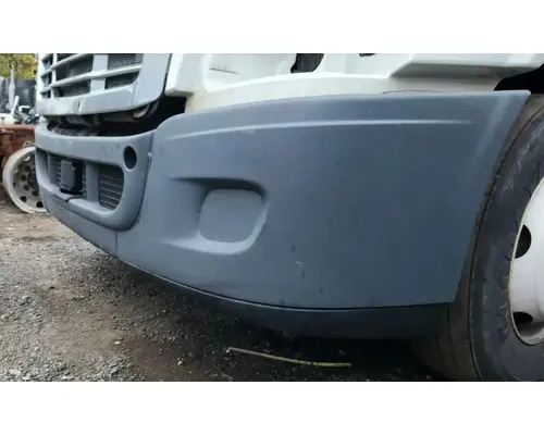 Freightliner Cascadia 113 Bumper Assembly, Front