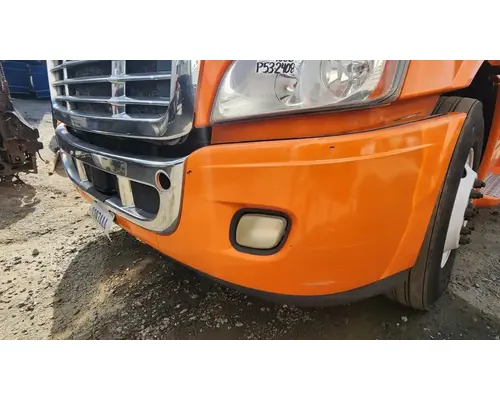 Bumper Assembly, Front Freightliner Cascadia 113 Complete Recycling Group LLC