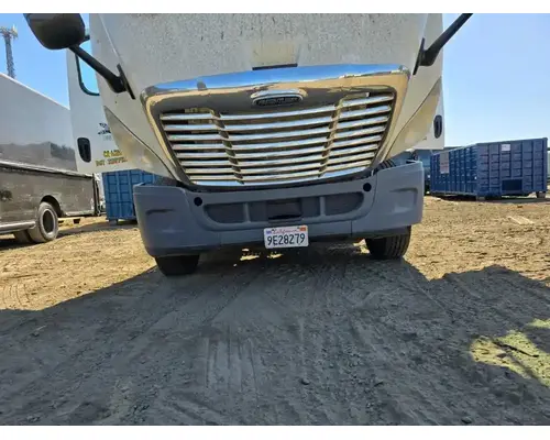 Bumper Assembly, Front FREIGHTLINER Cascadia 113 Geco - Fresno