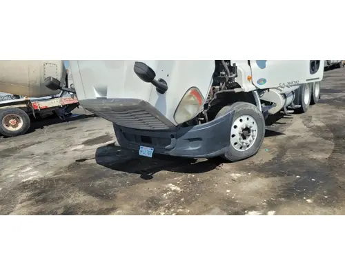 Bumper Assembly, Front FREIGHTLINER Cascadia 113 Geco - Dinuba