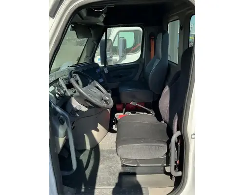 Freightliner Cascadia 113 Cab Assembly