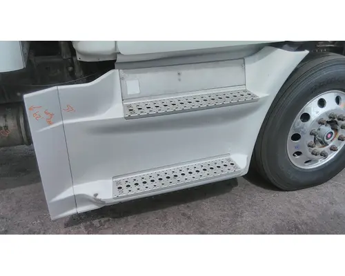 Side Fairing FREIGHTLINER CASCADIA 113 LKQ Heavy Truck - Goodys