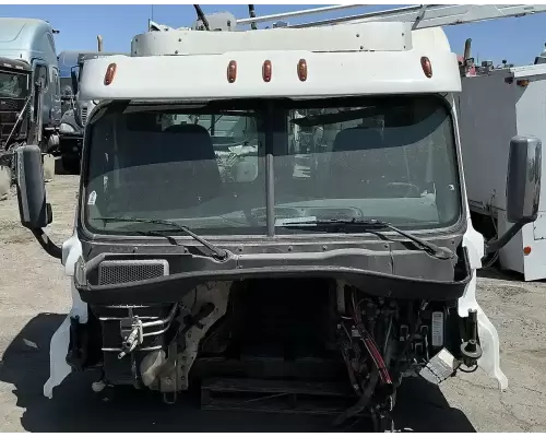 Freightliner Cascadia 113 Cab