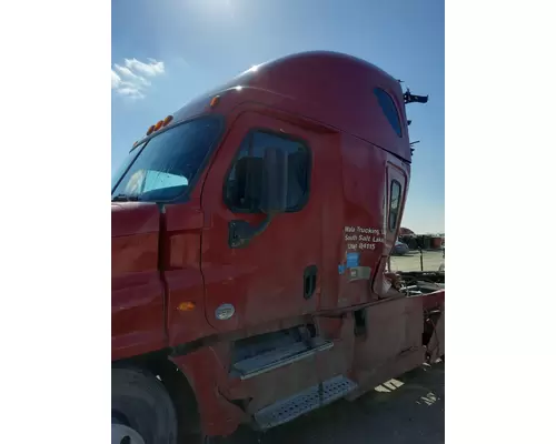 Cab FREIGHTLINER CASCADIA 113 LKQ KC Truck Parts Billings