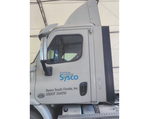 Cab FREIGHTLINER CASCADIA 113 LKQ Heavy Truck - Tampa
