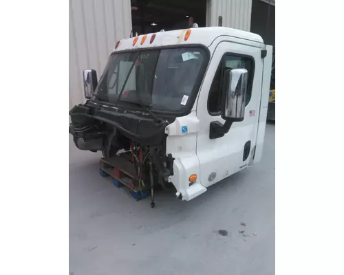 Cab FREIGHTLINER CASCADIA 113 LKQ Thompson Motors - Wykoff