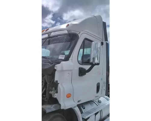 Cab FREIGHTLINER CASCADIA 113 LKQ Heavy Truck - Goodys
