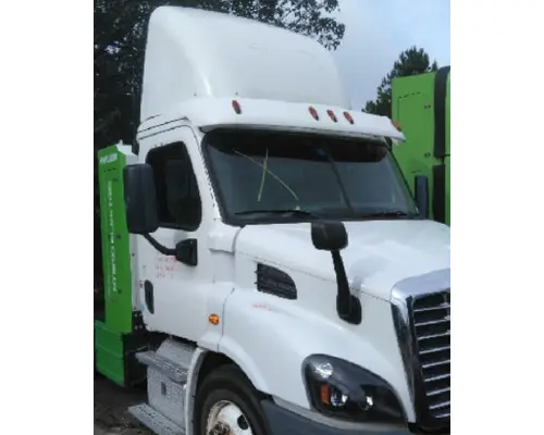 Cab FREIGHTLINER CASCADIA 113 LKQ Plunks Truck Parts And Equipment - Jackson