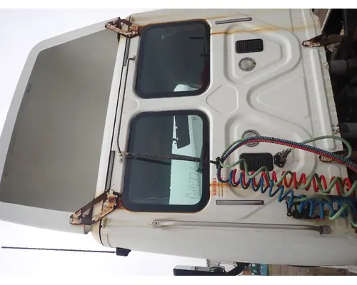 Cab FREIGHTLINER CASCADIA 113 Michigan Truck Parts
