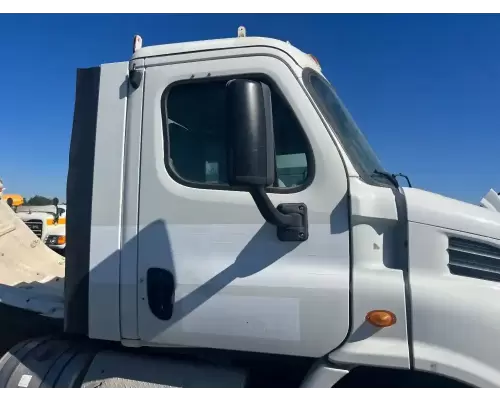 Freightliner Cascadia 113 Cab