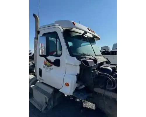 Freightliner Cascadia 113 Cab