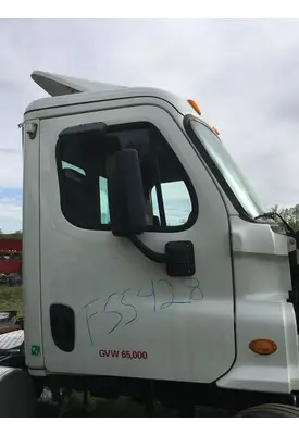 Freightliner Cascadia 113 Cab