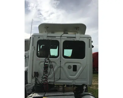 Freightliner Cascadia 113 Cab