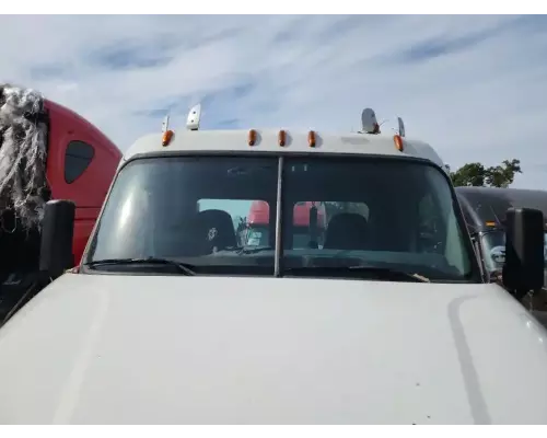 Freightliner Cascadia 113 Cab