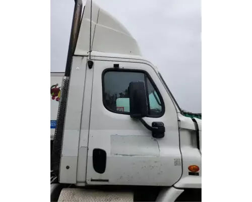 Freightliner Cascadia 113 Cab