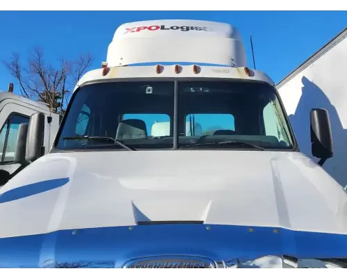 Freightliner Cascadia 113 Cab