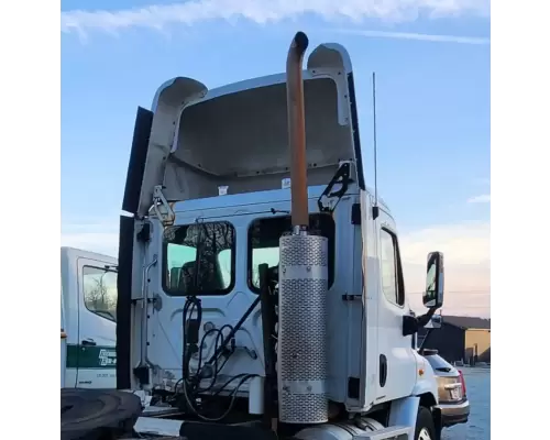 Freightliner Cascadia 113 Cab